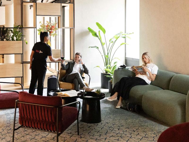 Ibis Antwerpen Centrum image