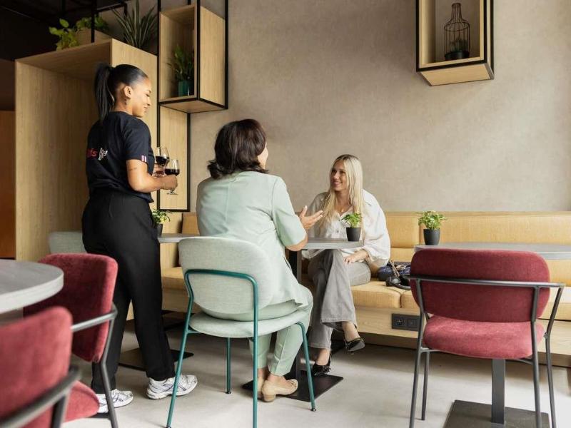 Ibis Antwerpen Centrum image