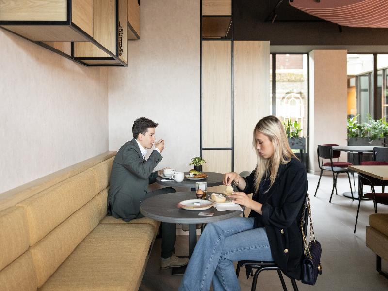 Ibis Antwerpen Centrum image