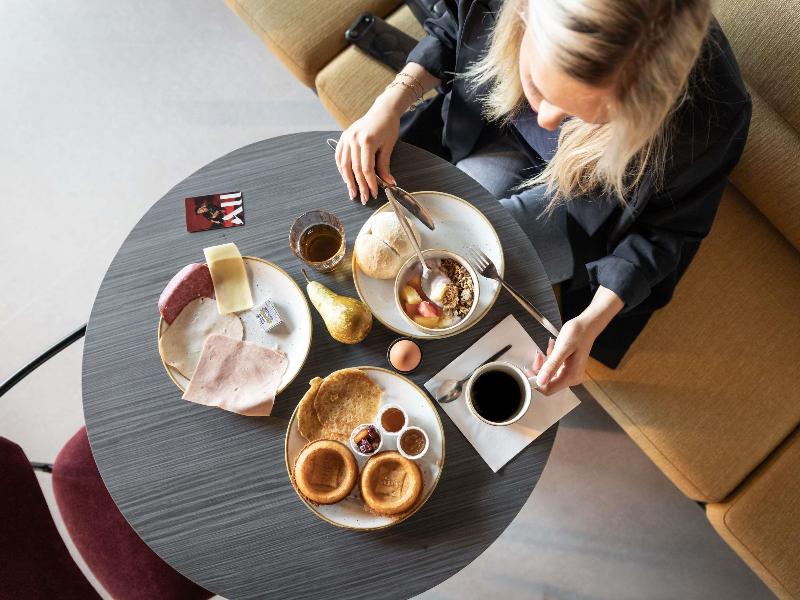 Ibis Antwerpen Centrum image