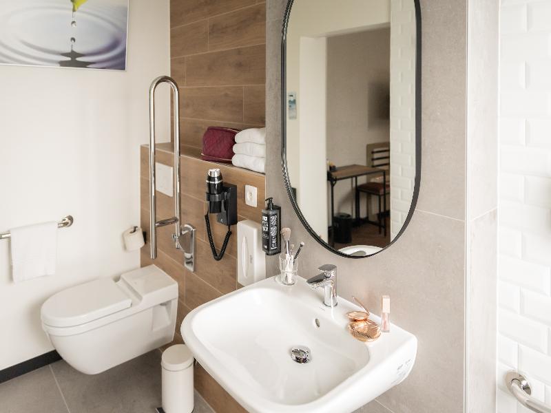 Ibis Antwerpen Centrum image