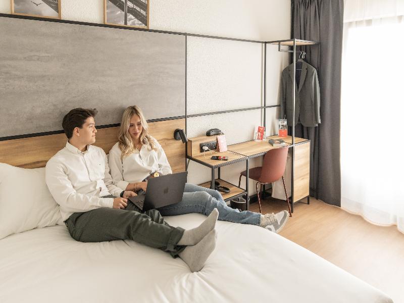 Ibis Antwerpen Centrum image