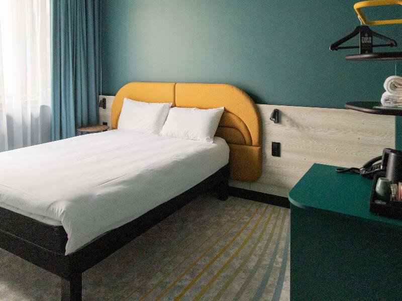 ibis Styles Brugge Centrum image