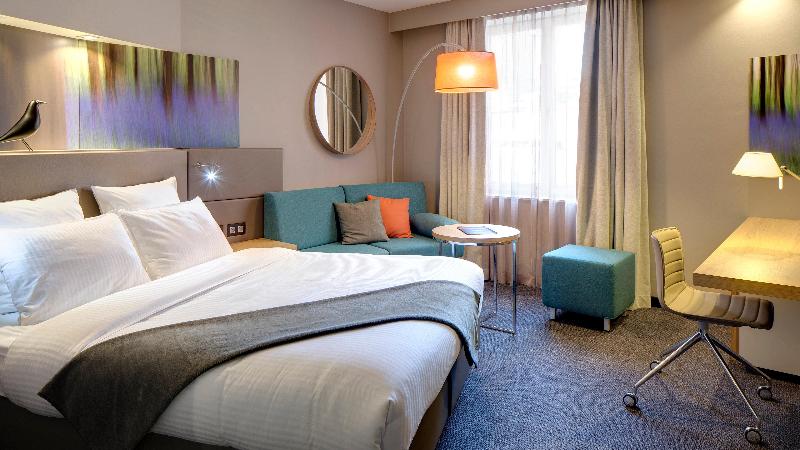 Crowne Plaza Brugge image