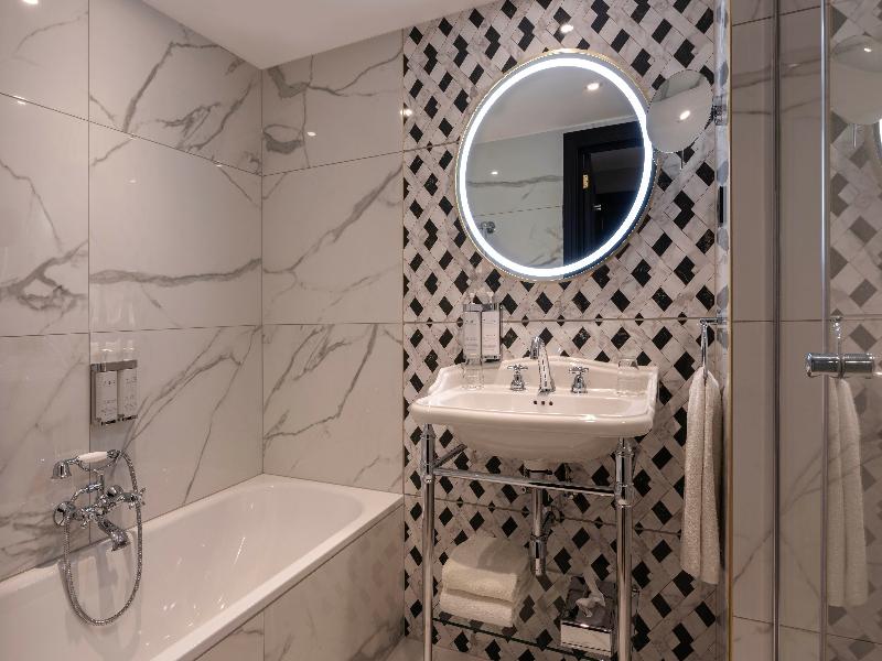 Hotel Barsey by Warwick image