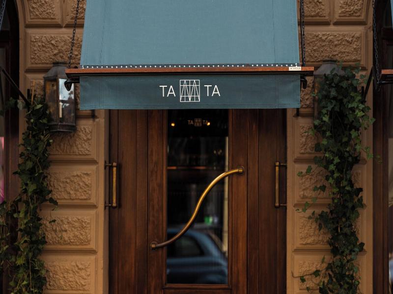 Hotel Sanders image