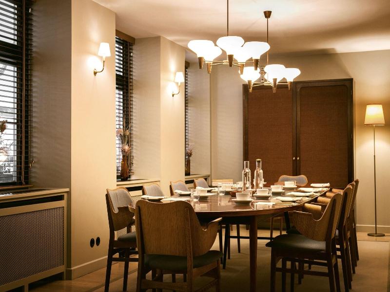 Hotel Sanders image