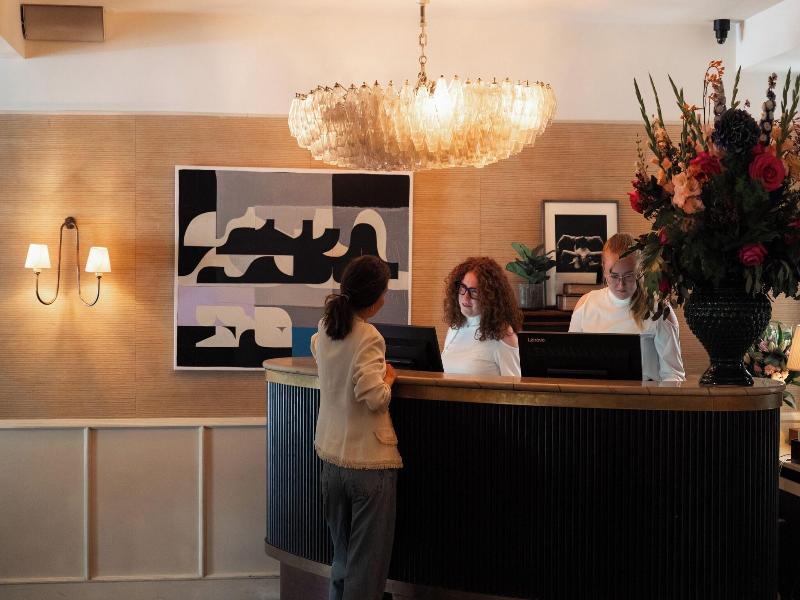 Hotel Sanders image