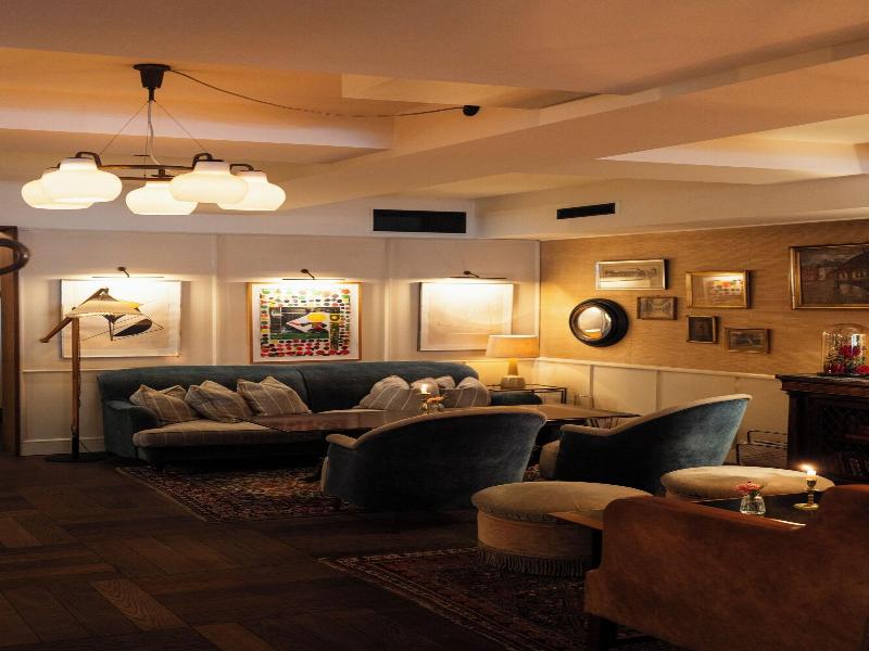 Hotel Sanders image