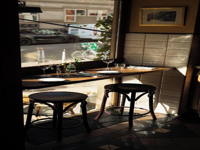 Hotel Sanders image