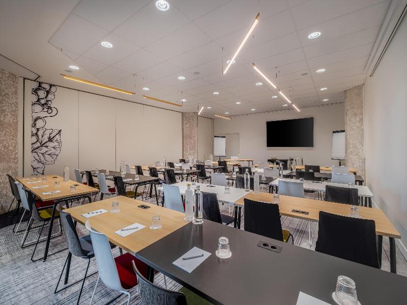 Hyatt Centric Reims image