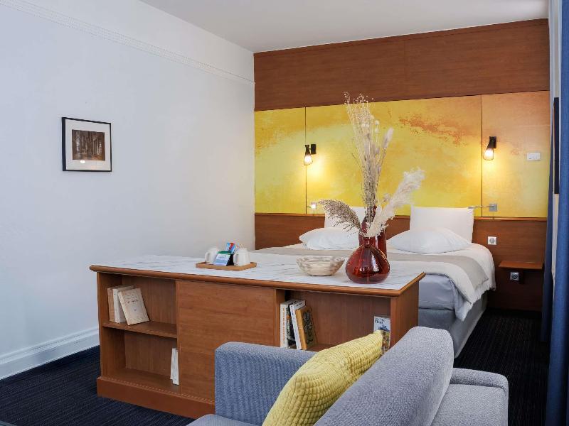 Mercure Rouen Centre Cathedrale image