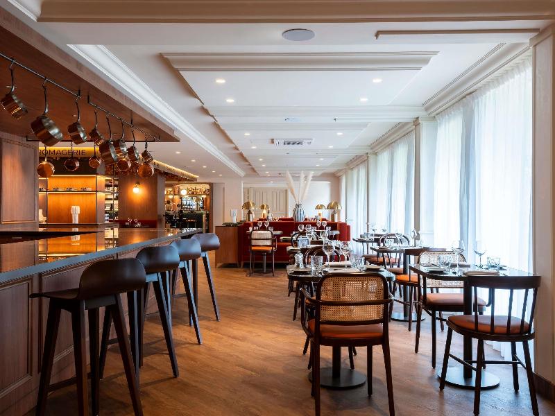 Mercure Rouen Champ Mars image