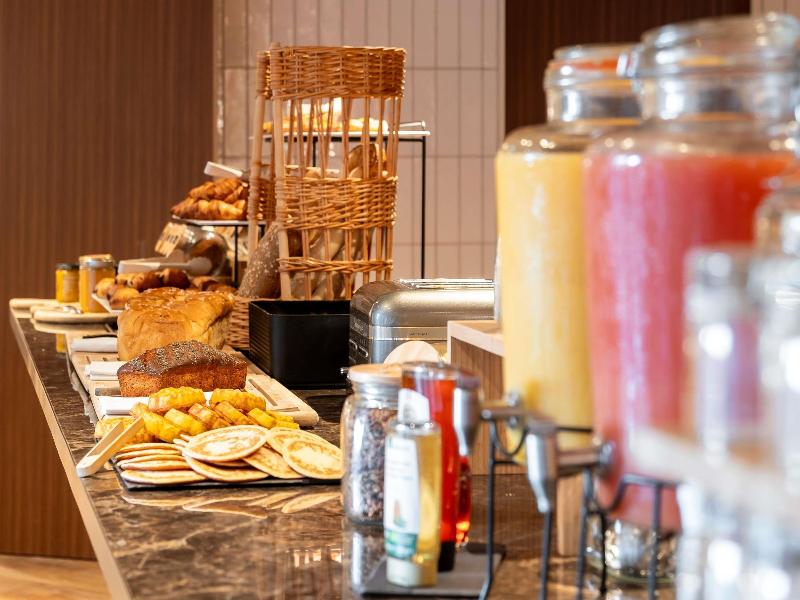 Mercure Rouen Champ Mars image