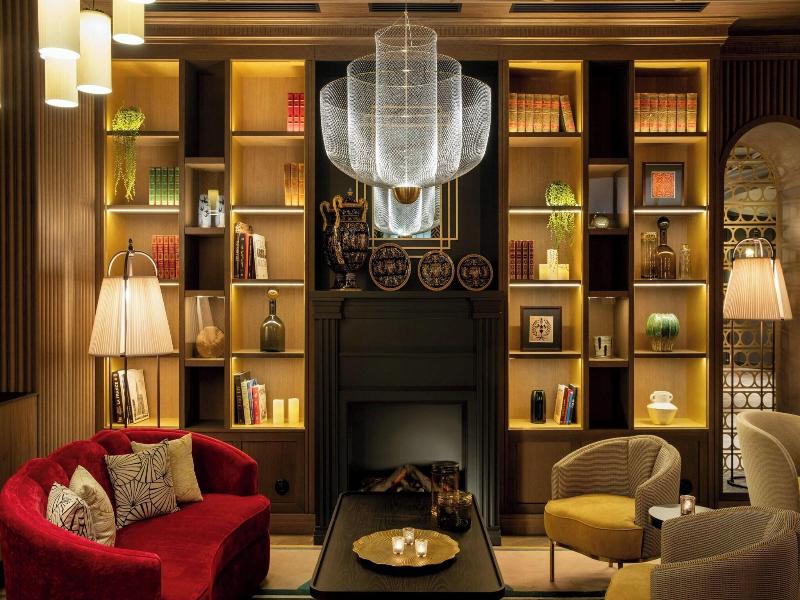 Maison Rouge image
