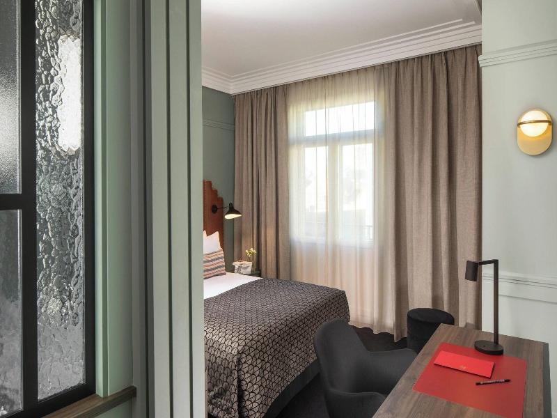 Maison Rouge image