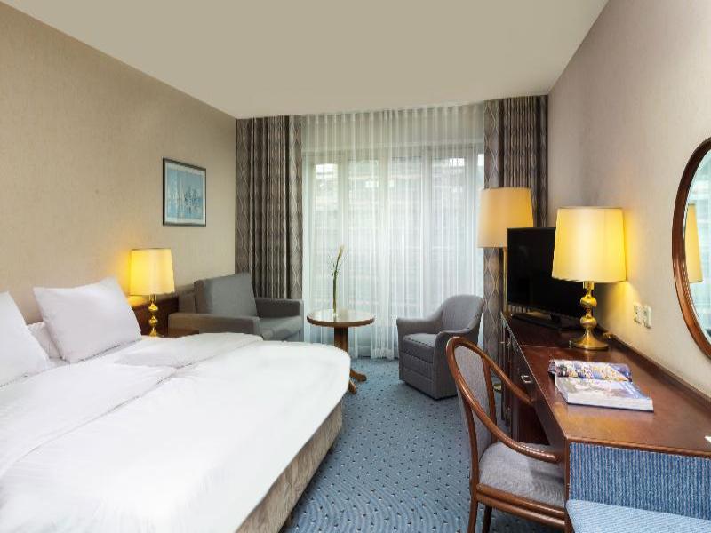 Maritim Hotel Köln image