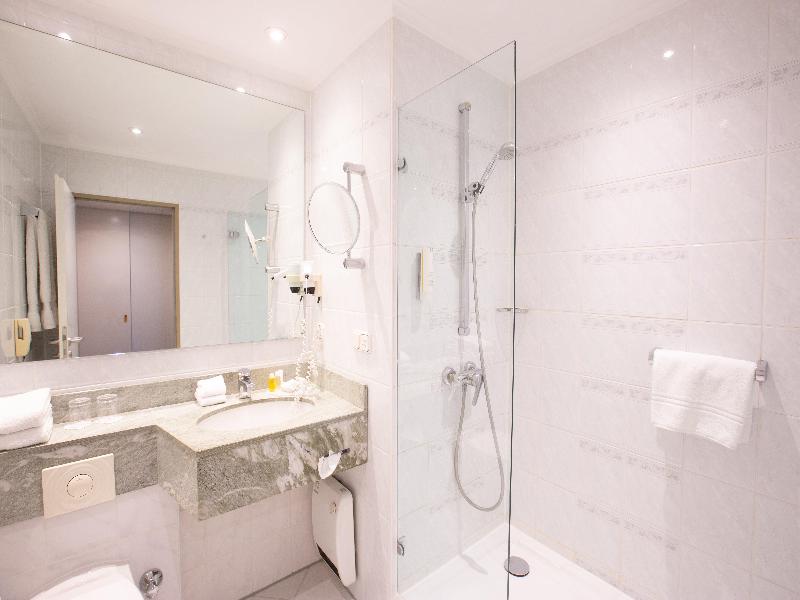 Crowne Plaza Frankfurt Congress Hotel image