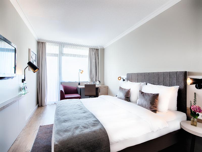 Crowne Plaza Frankfurt Congress Hotel image