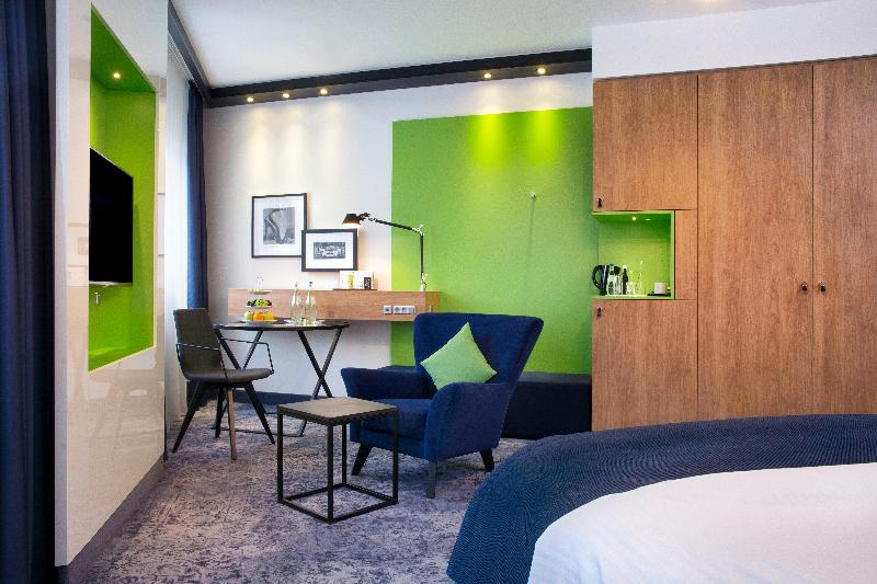 Holiday Inn Stuttgart, by IHG image