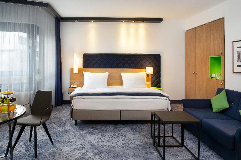 Holiday Inn Stuttgart, by IHG image