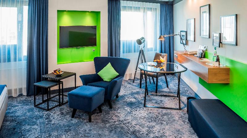 Holiday Inn Stuttgart, by IHG image
