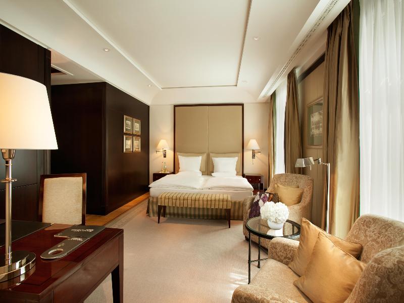 Adlon Kempinski Berlin image
