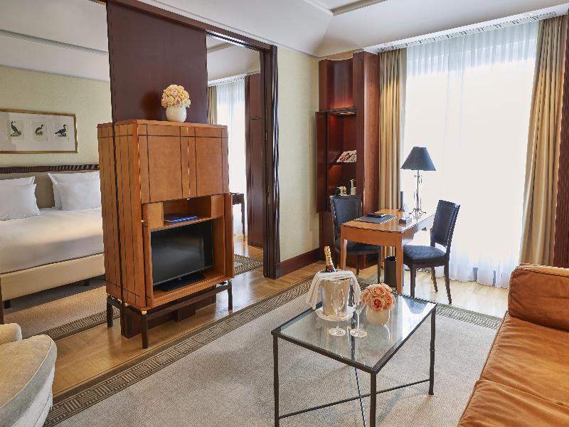 Adlon Kempinski Berlin image