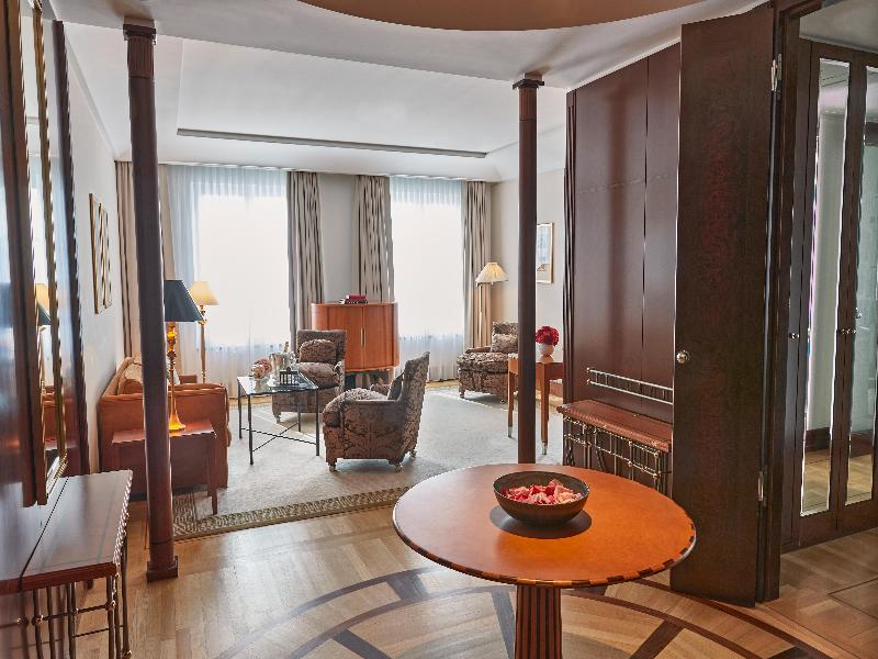 Adlon Kempinski Berlin image