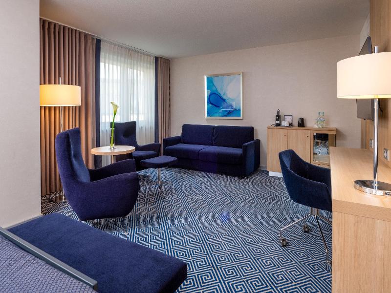 Maritim Hotel Würzburg image
