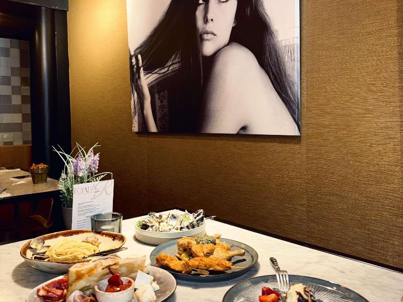 Swissotel Amsterdam image