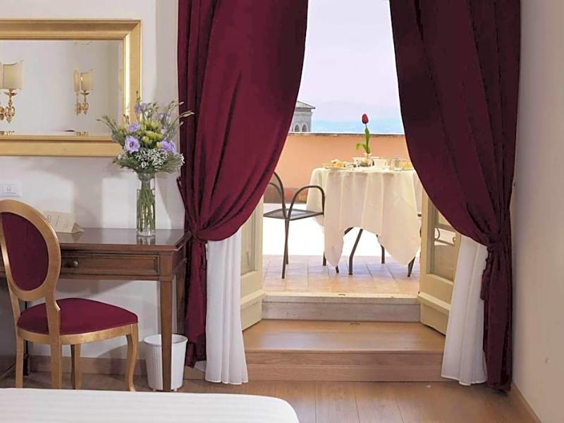 Giotto Hotel & Spa image