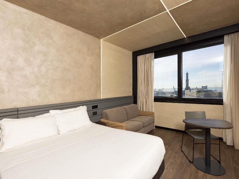 Novotel Genova City image