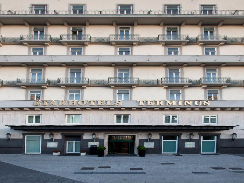 Starhotels Terminus image