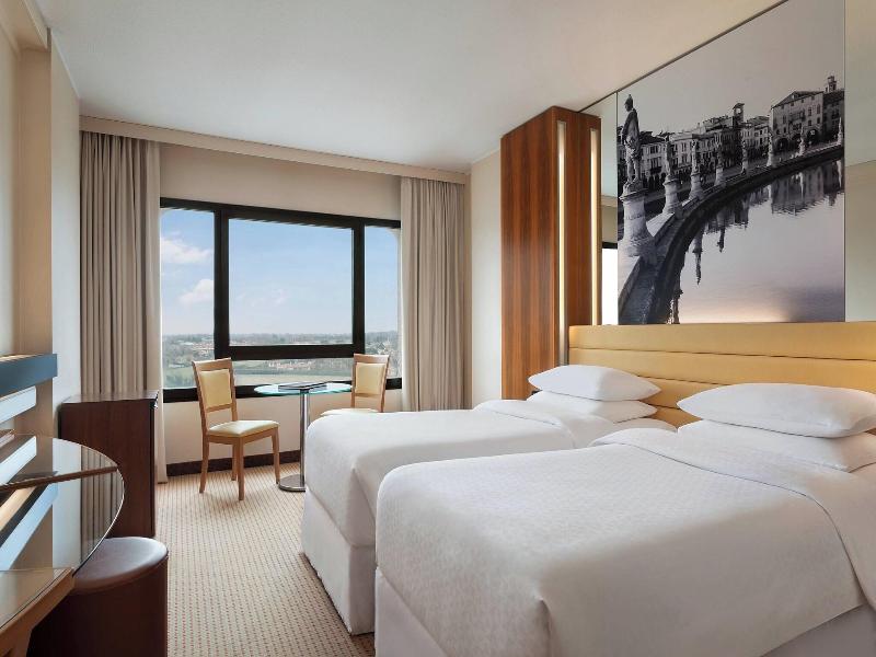 Sheraton Padova Hotel & Conference Center image