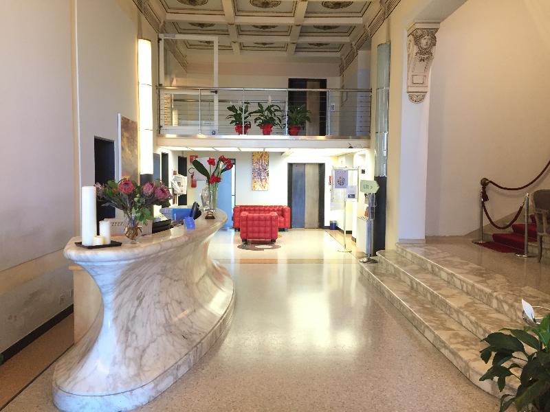 Grand' Italia Hotel