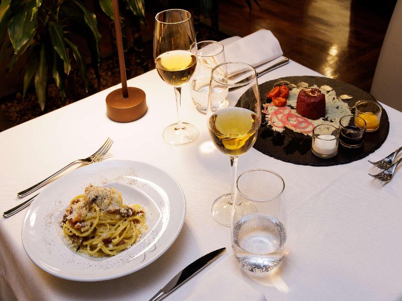 Best Western Plus Hotel Universo image