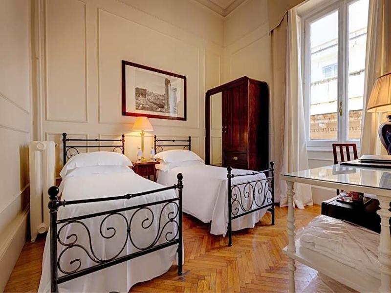 Grand Hotel Plaza image