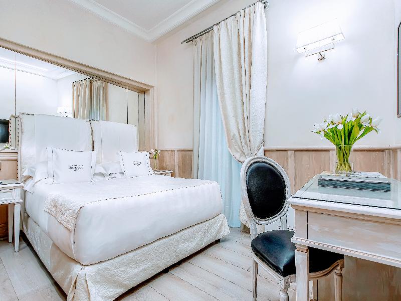 Hotel Barocco image