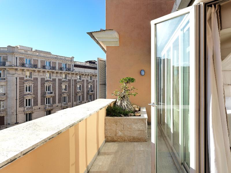 Hotel Barocco image