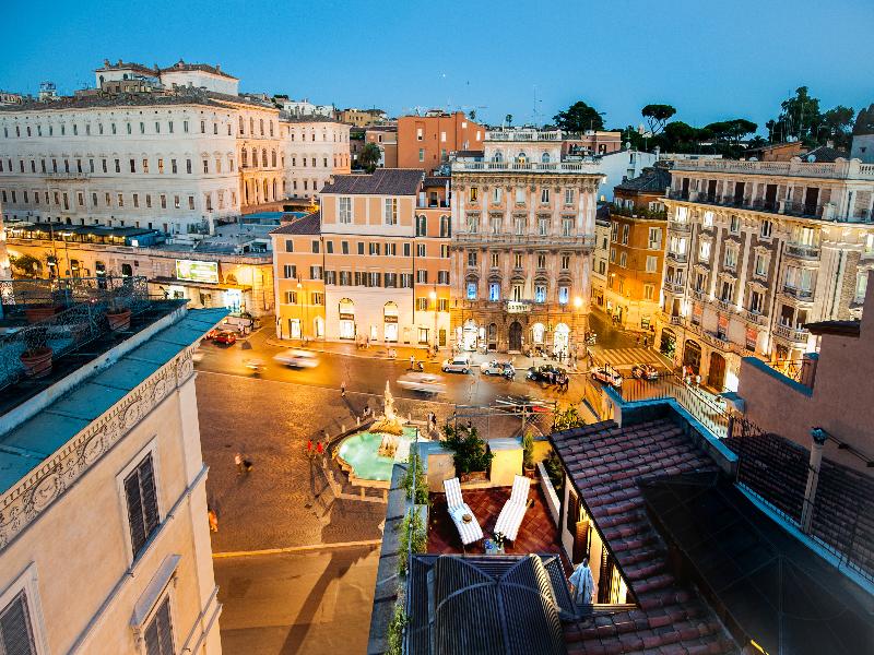Hotel Barocco image