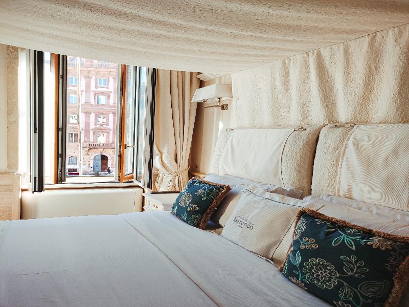 Hotel Barocco image