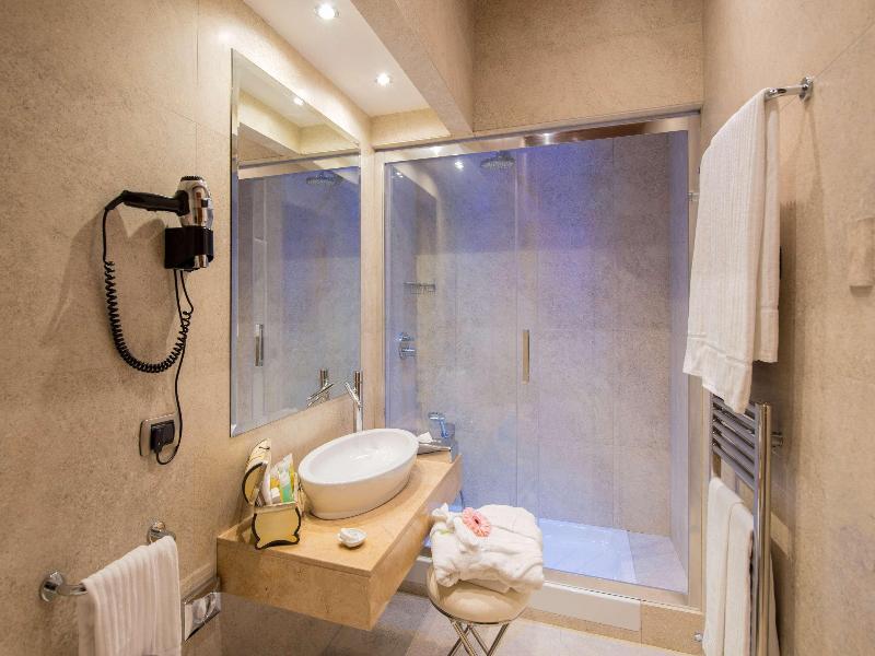Hotel Barocco image