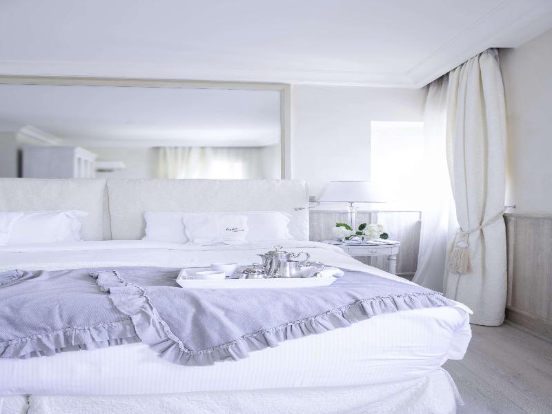 Hotel Barocco image
