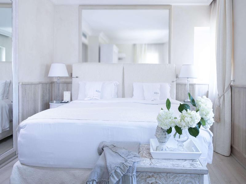 Hotel Barocco image