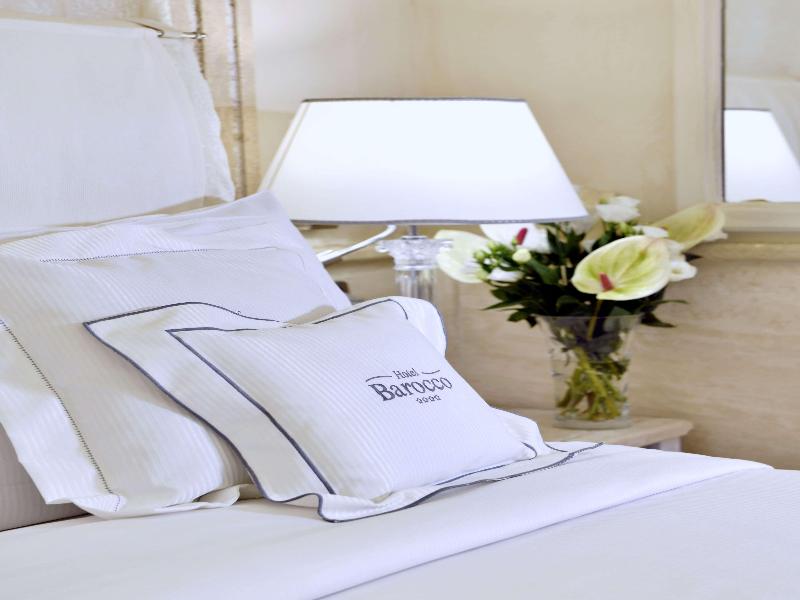 Hotel Barocco image