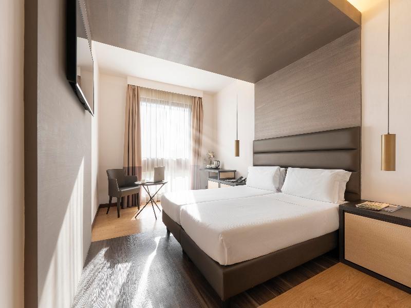 WarmtHotel image