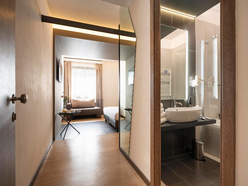 WarmtHotel image