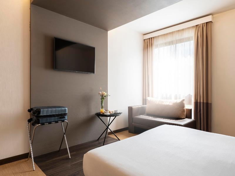 WarmtHotel image