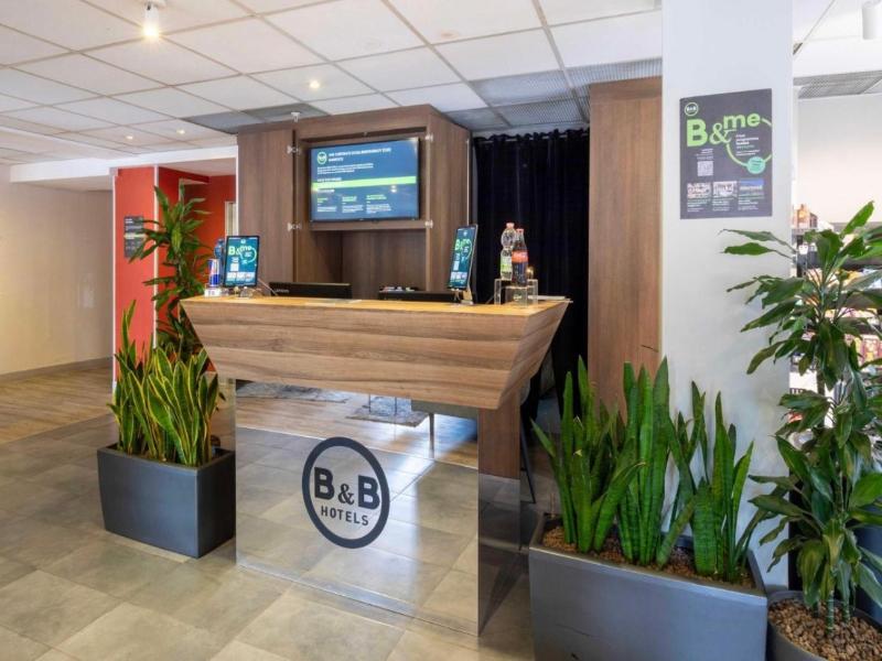 B&B Hotel Roma Tuscolana San Giovanni image